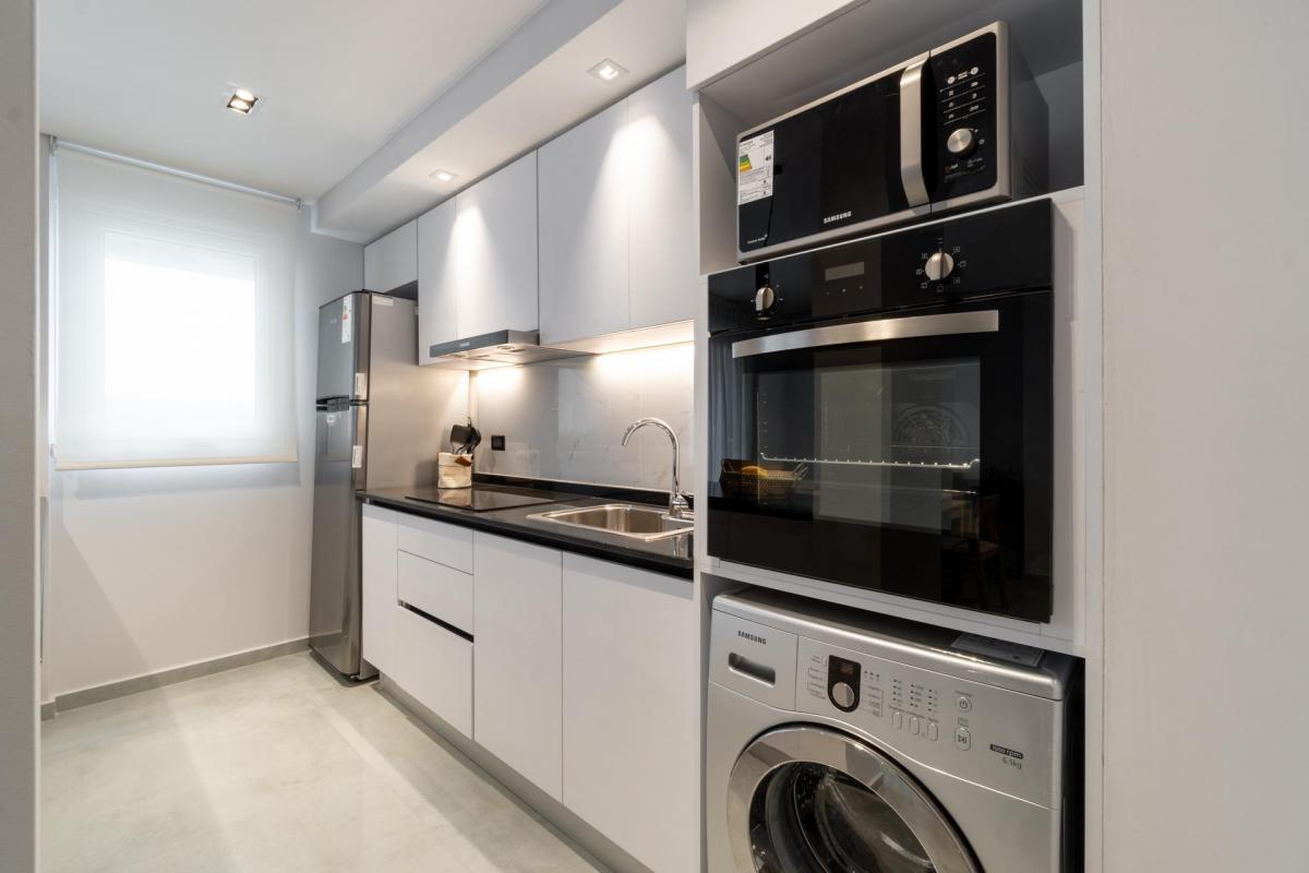 Foto de 2 Dorm con Balcón I Entrega 50% + 20 Cuotas I USD 191.000 I Entrega, imagen 2
