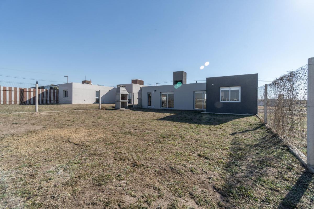 Venta Casa Apto Credito Hipotecario (105.000 Uvas) 3
