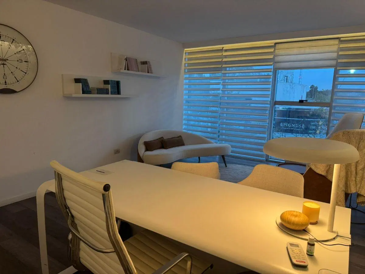 Villa Belgrano Alquiler Oficina Village Plaza 8