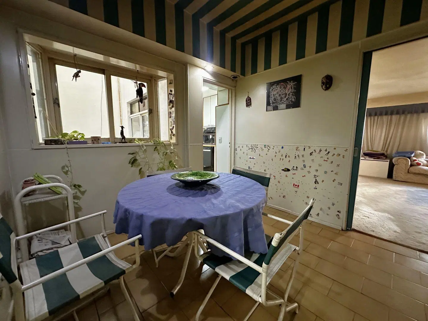 DEPARTAMENTO 4 AMBIENTES CON DEPENDENCIA Y GUARDACOCHE EN ALMAGRO 1