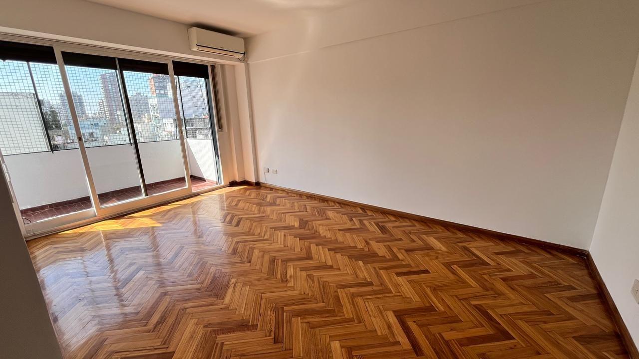Foto de 3 AMBIENTES C/BALCON ALQUILER COLEGIALES, imagen 2