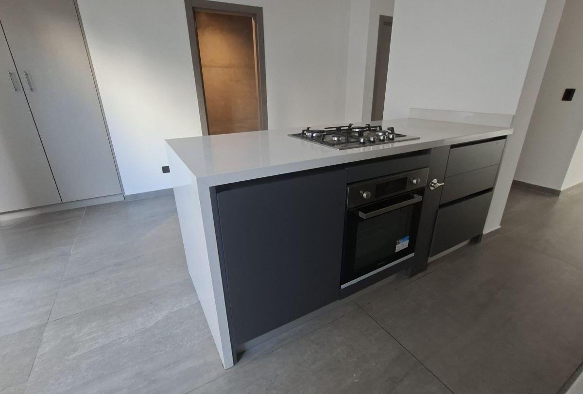 Foto de VENTA DEPARTAMENTO A ESTRENAR 4 AMBIENTES EN FLORES, imagen 5
