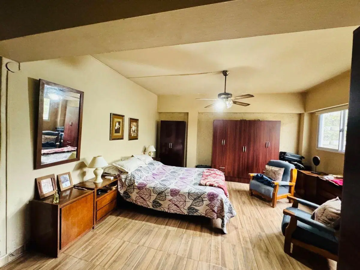 Casa de tipo Posada en Venta sobre ruta 5 5
