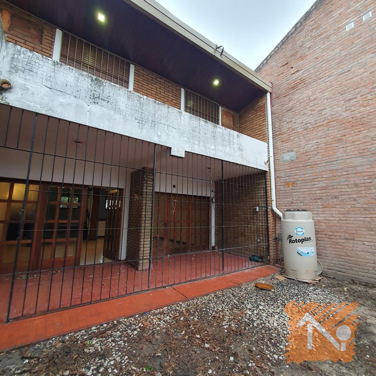 San Juan 273 - Casa de 3 Dorm en Venta 3