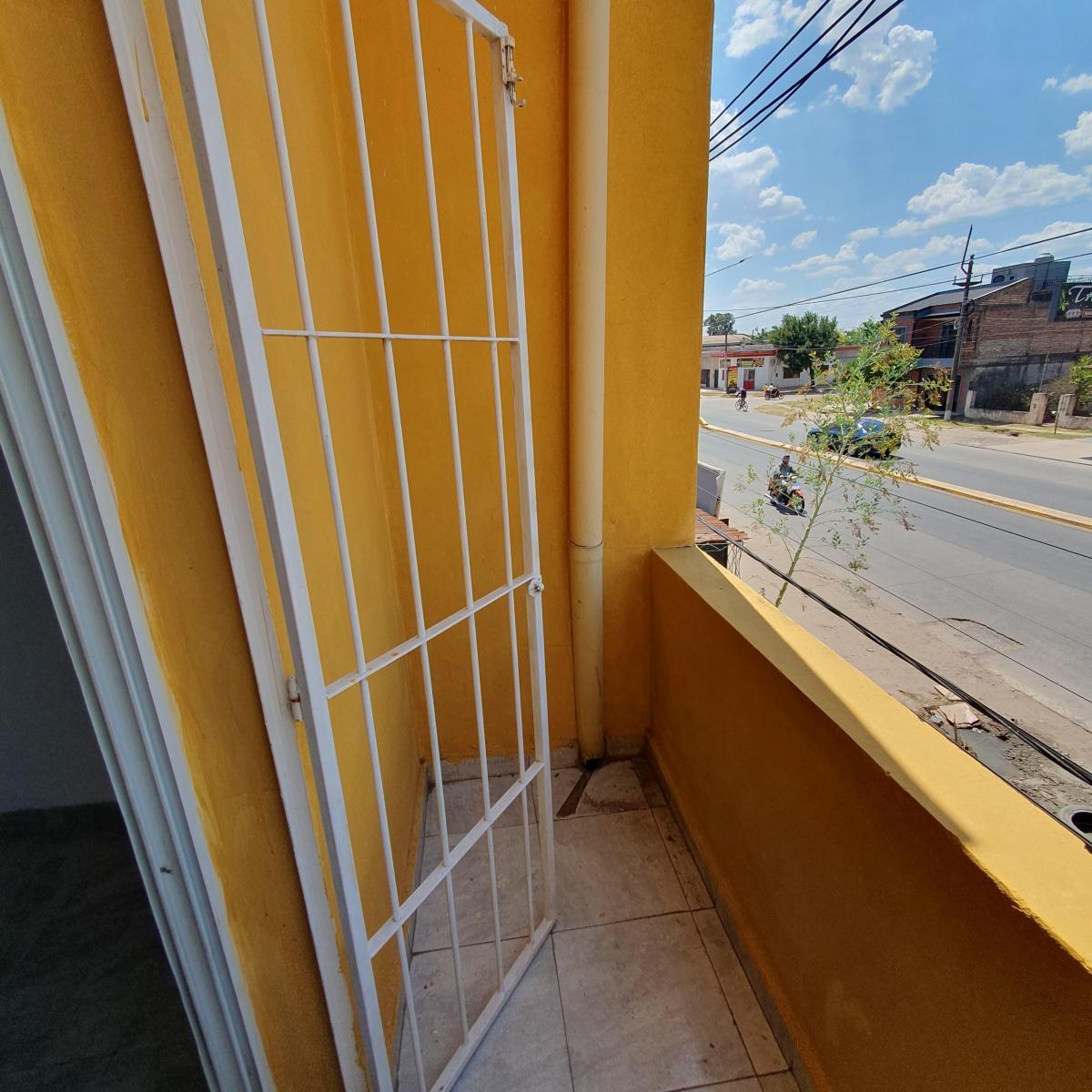 Departamento en Alquiler en Av Castelli 2758 4