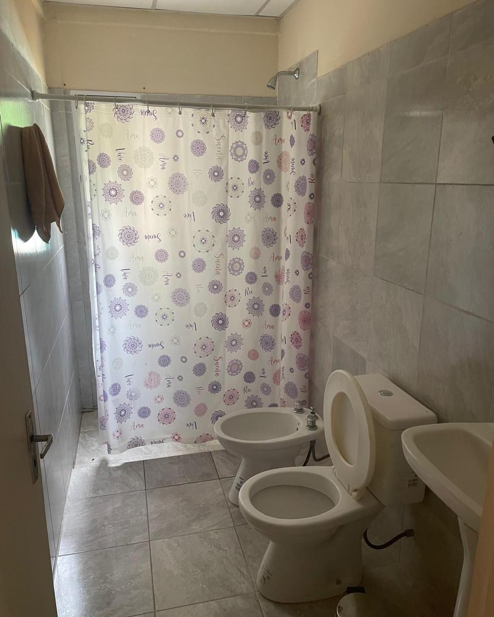 Casa en Venta en Paso de La Patria 2