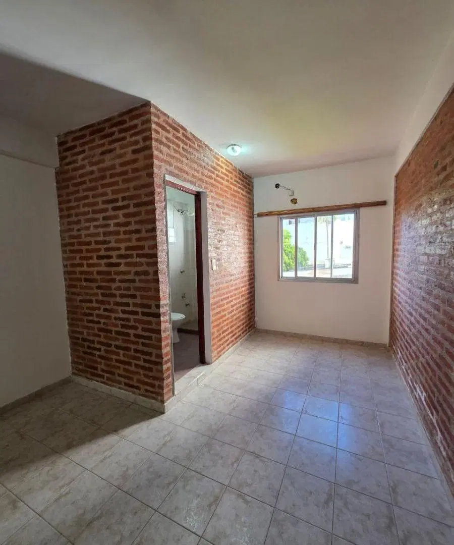 ALQUILER: MONOAMBIENTE EN ZONA UNNE - DODERO 727 5