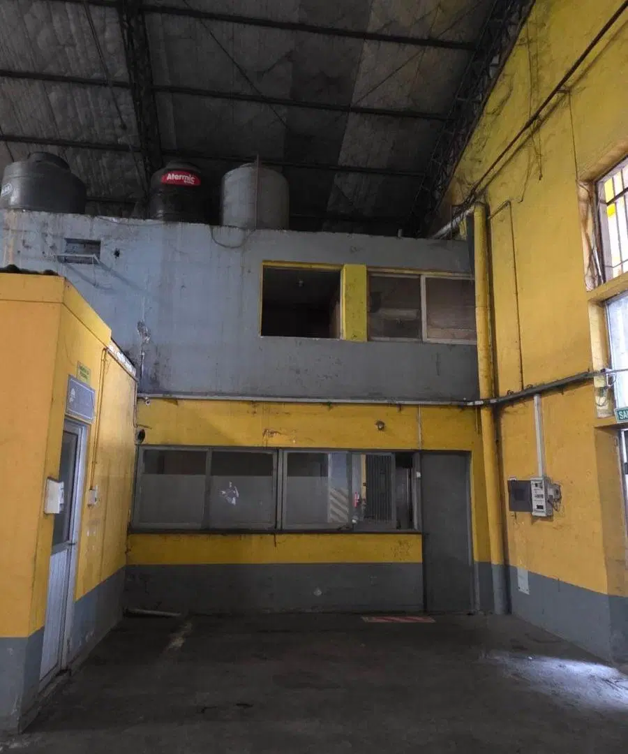 VENTA: IMPONENTE COMPLEJO INDUSTRIAL Y LOGÍSTICO - RUTA 11 KM 1005 2