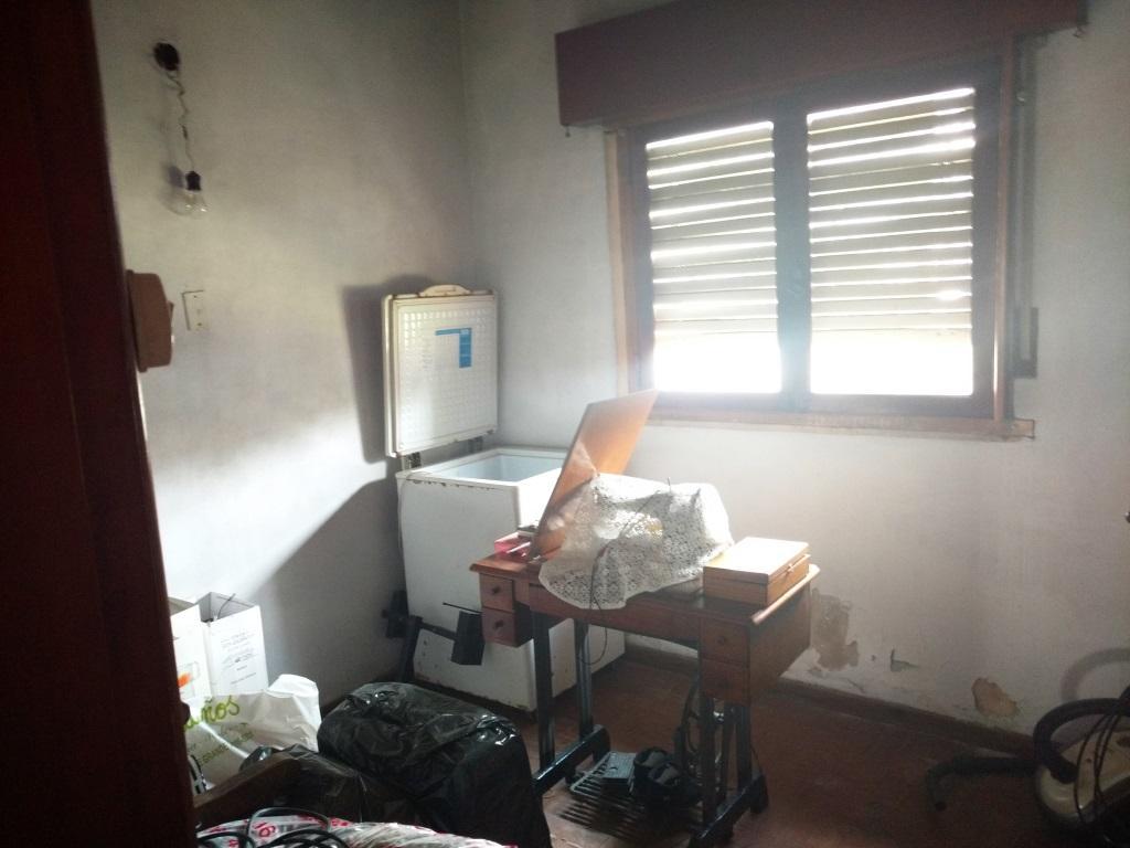 Foto de CASA 3 DORMITORIOS - MONTE GRANDE, imagen 2