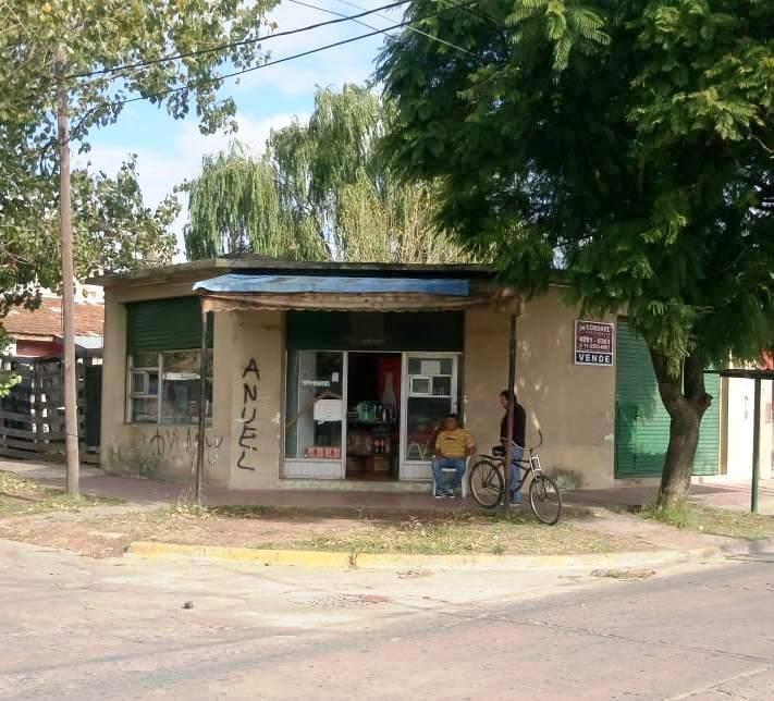 VENTA - 2 LOCALES EN BLOCK - MONTE GRANDE