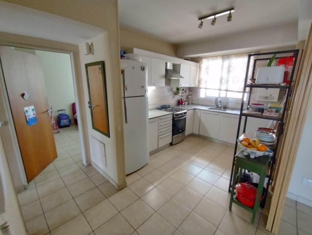VENTA - Departamento SEMIPISO c/cochera - 4 ambientes - MONTE GRANDE - Apto Credito