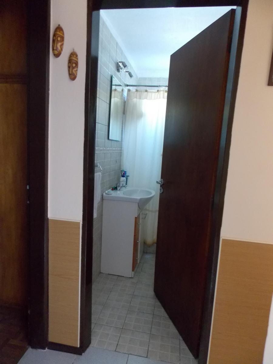 Foto de VENTA - 2 Chalets + Local sobre lote de 10 x 62 - Monte Grande - APTO, imagen 4