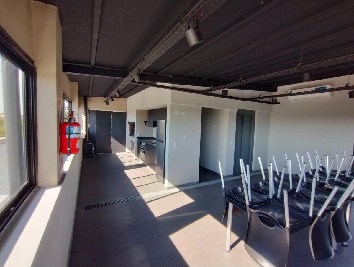Venta - Amplio Departamento Monoambiente Tipo Loft - Planta Baja con Patio - a Estrenar 4
