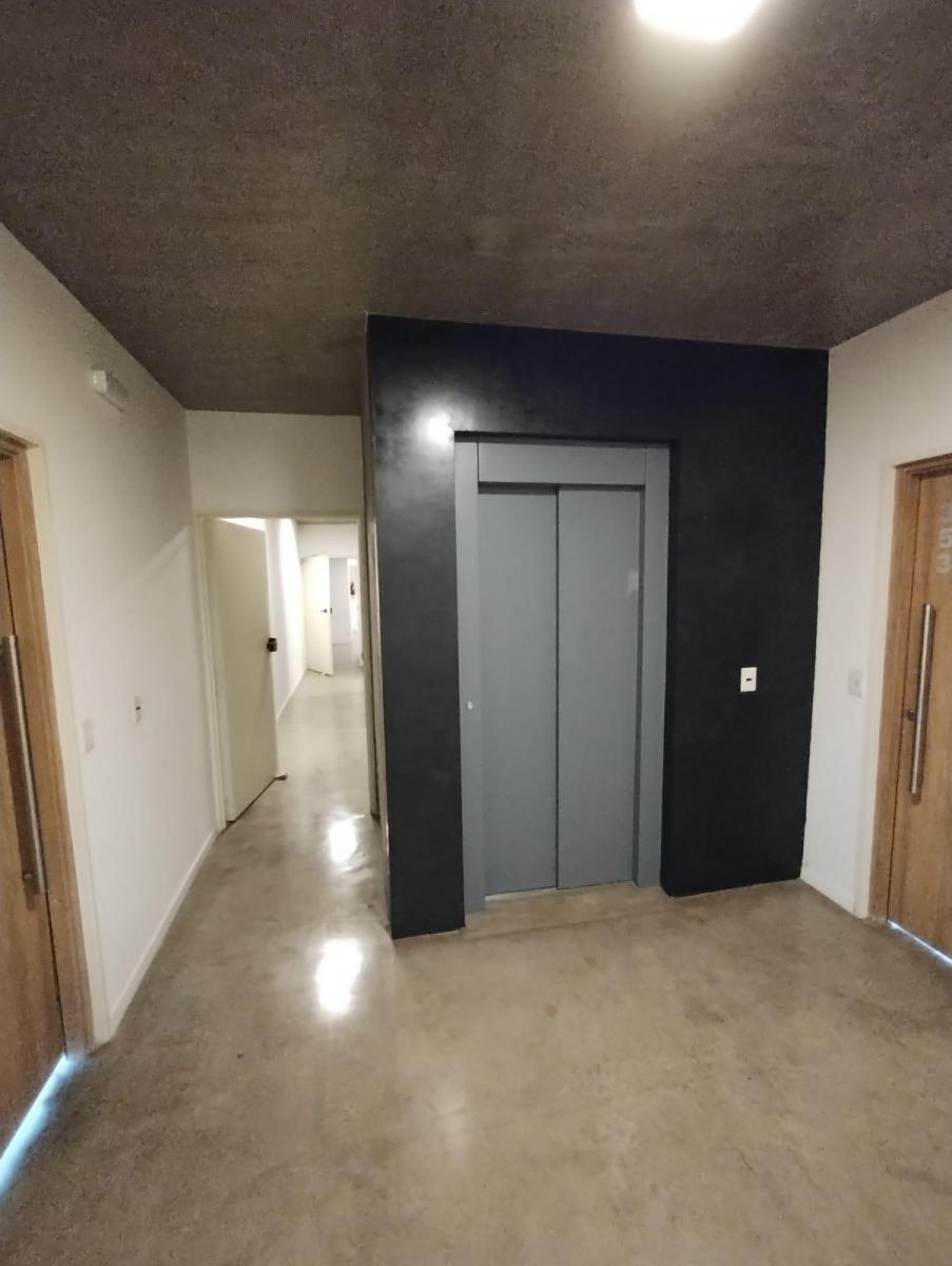 Venta - Amplio Departamento Monoambiente Tipo Loft - Planta Baja con Patio - a Estrenar 1