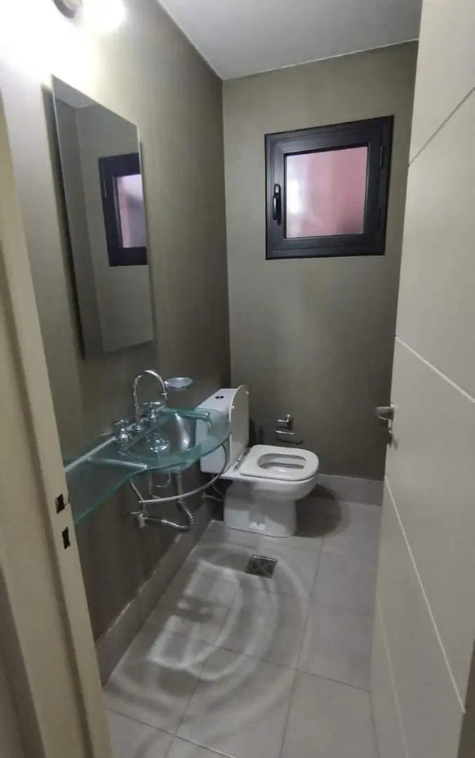 En alquiler Departamento 2 Dormitorios - 2 Baños - Nueva Córdoba - 4