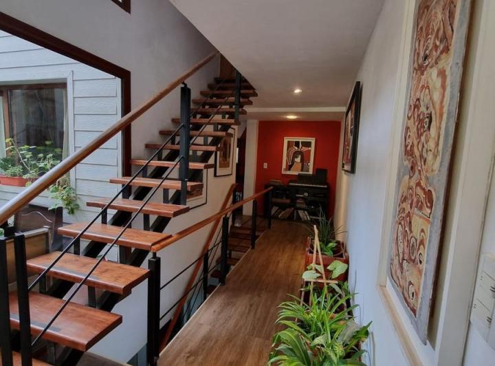 Foto de Casa en venta, tres plantas, 4 dormitorios, baños 3, living comedor, imagen 5