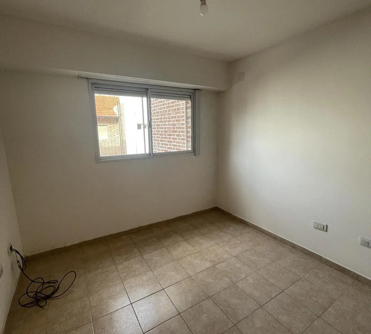 Triplex en alquiler 5