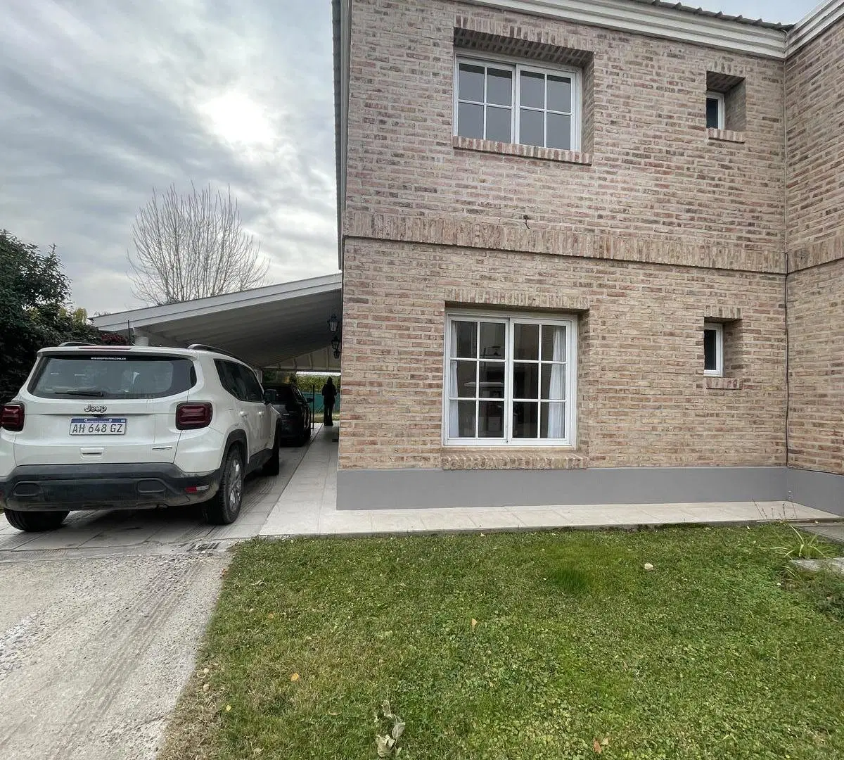 Alq Casa 3 dorm Villa Luisa 2