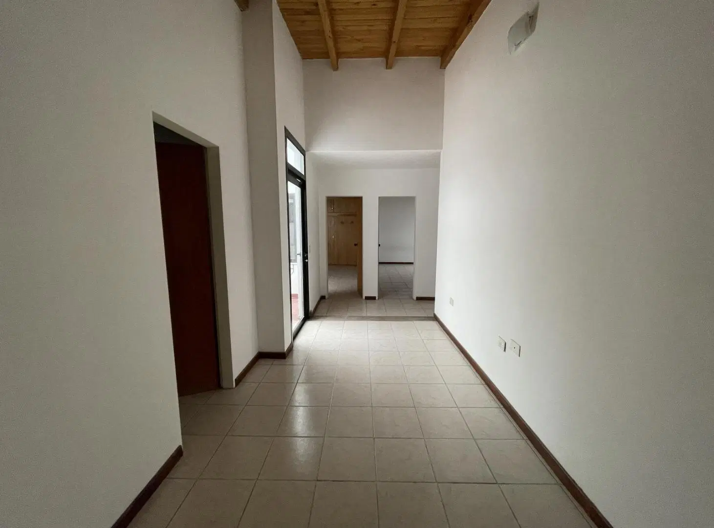 Dpto 2 Dorm con patio muy amplio 3