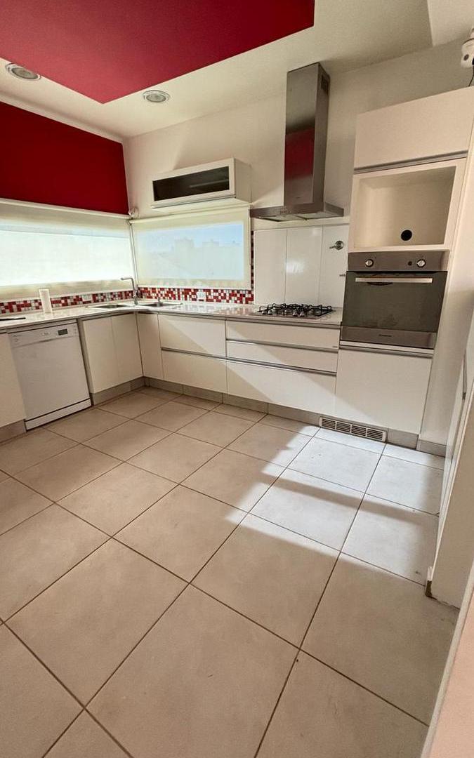 Foto de Casa en General Fernandez Oro, imagen 5