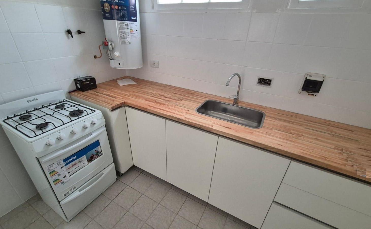 Foto de Dúplex de dos dormitorios, living comedor, cocina., imagen 3
