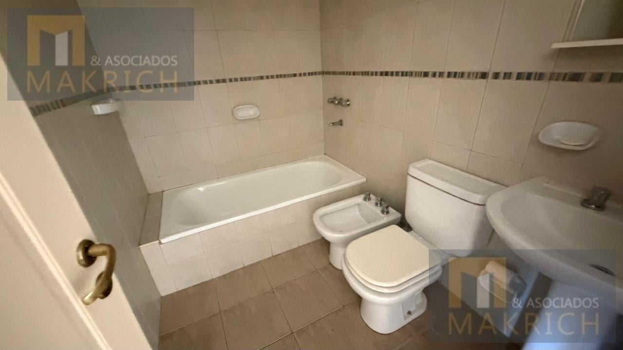 Foto de Departamento EN MICROCENTRO CON COCHERA, imagen 4
