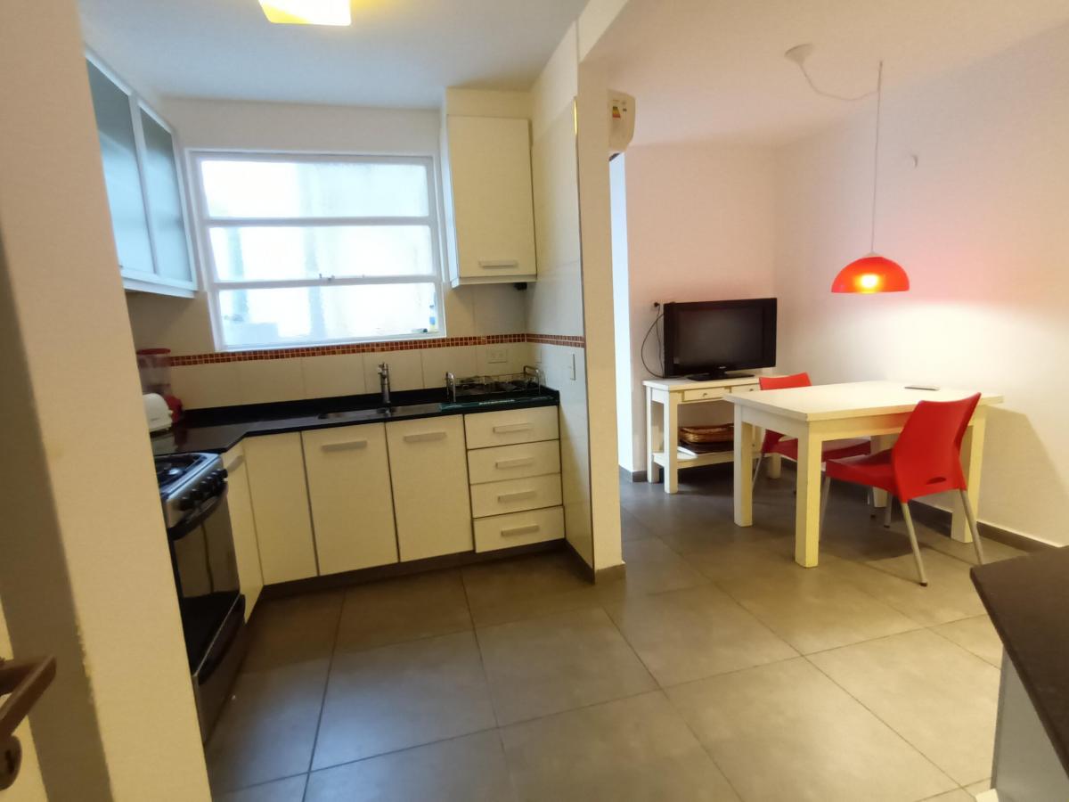 Foto de VENTA EXCELENTE 4 AMBIENTES A NUEVO FRENTE A ALTO PALERMO, imagen 5