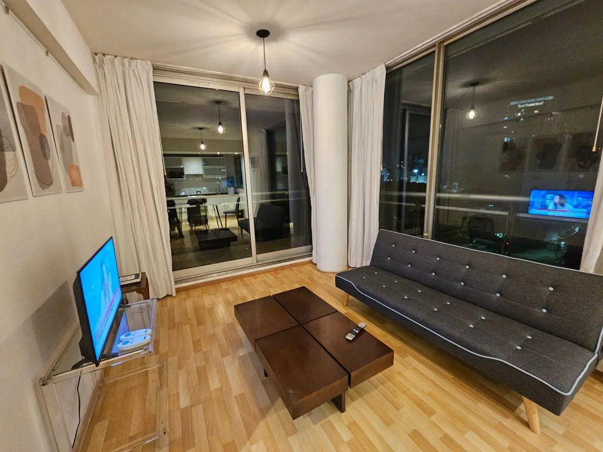 Excelente 2 Ambientes con Balcón, Vista Abierta y Amenities Premium en San Telmo 2