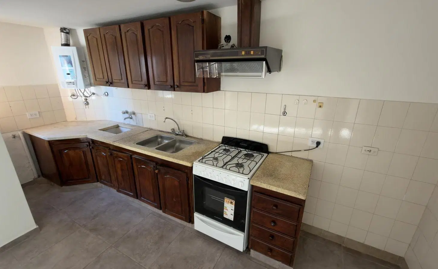 Departamento en Área Centro Este 4