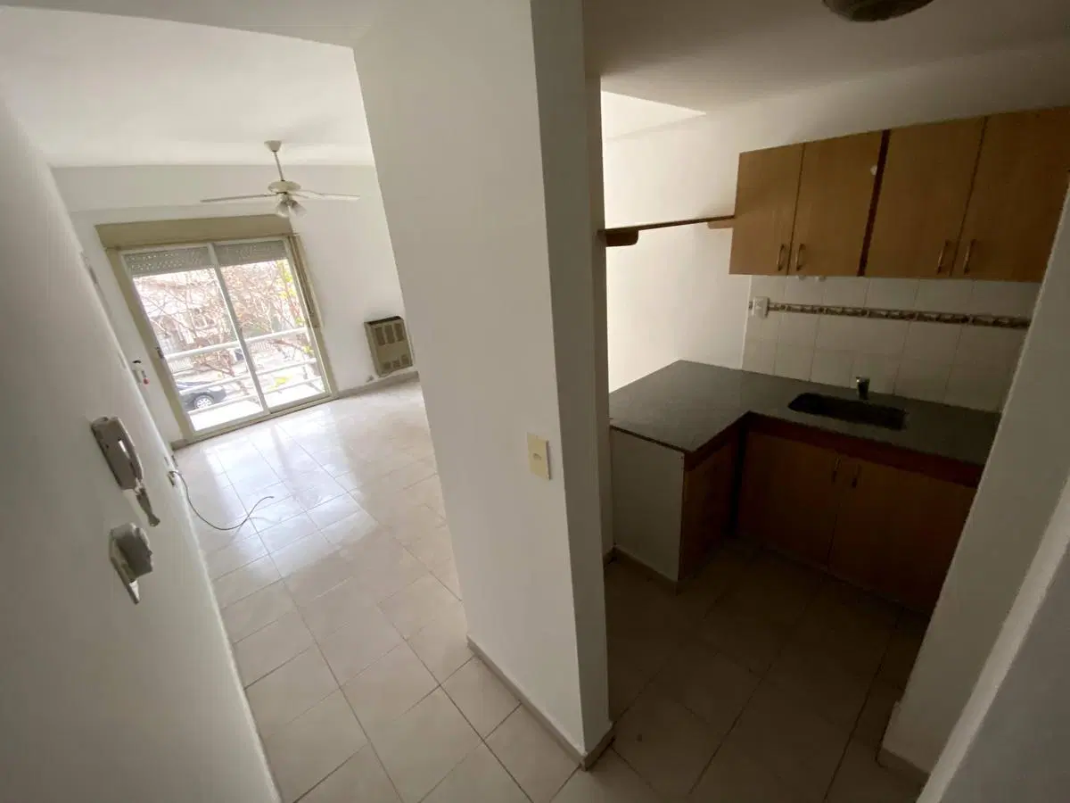 Departamento - Área Centro Este 5