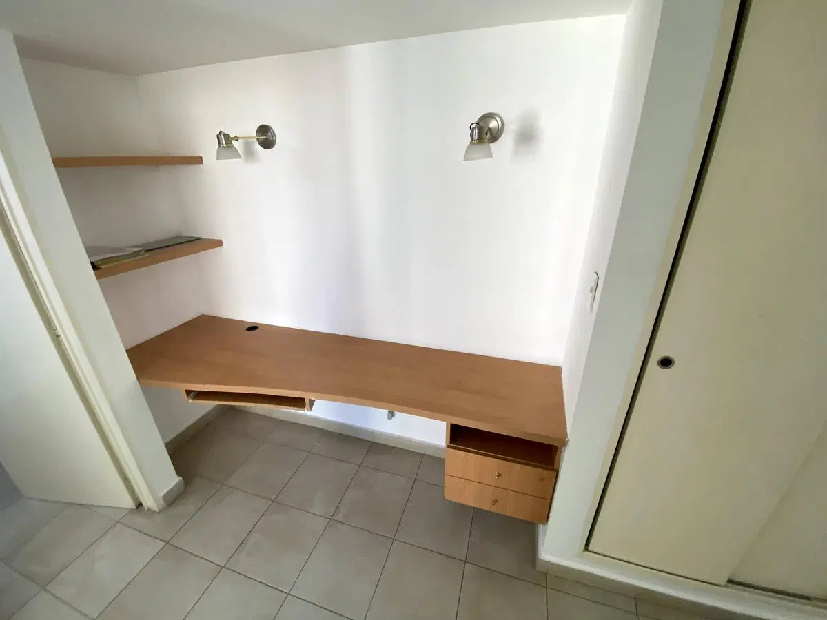 Departamento - Área Centro Este 4