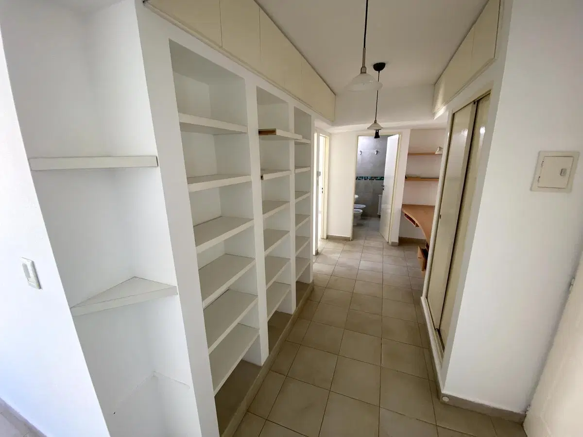 Departamento - Área Centro Este 5