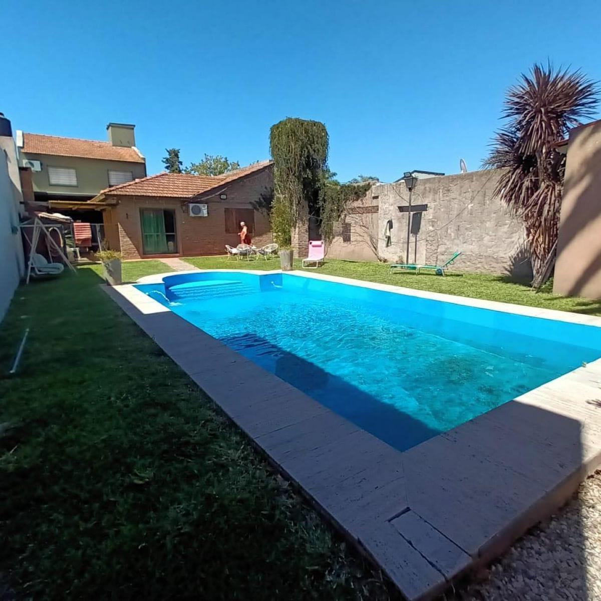 Casa en Venta - Funes 2