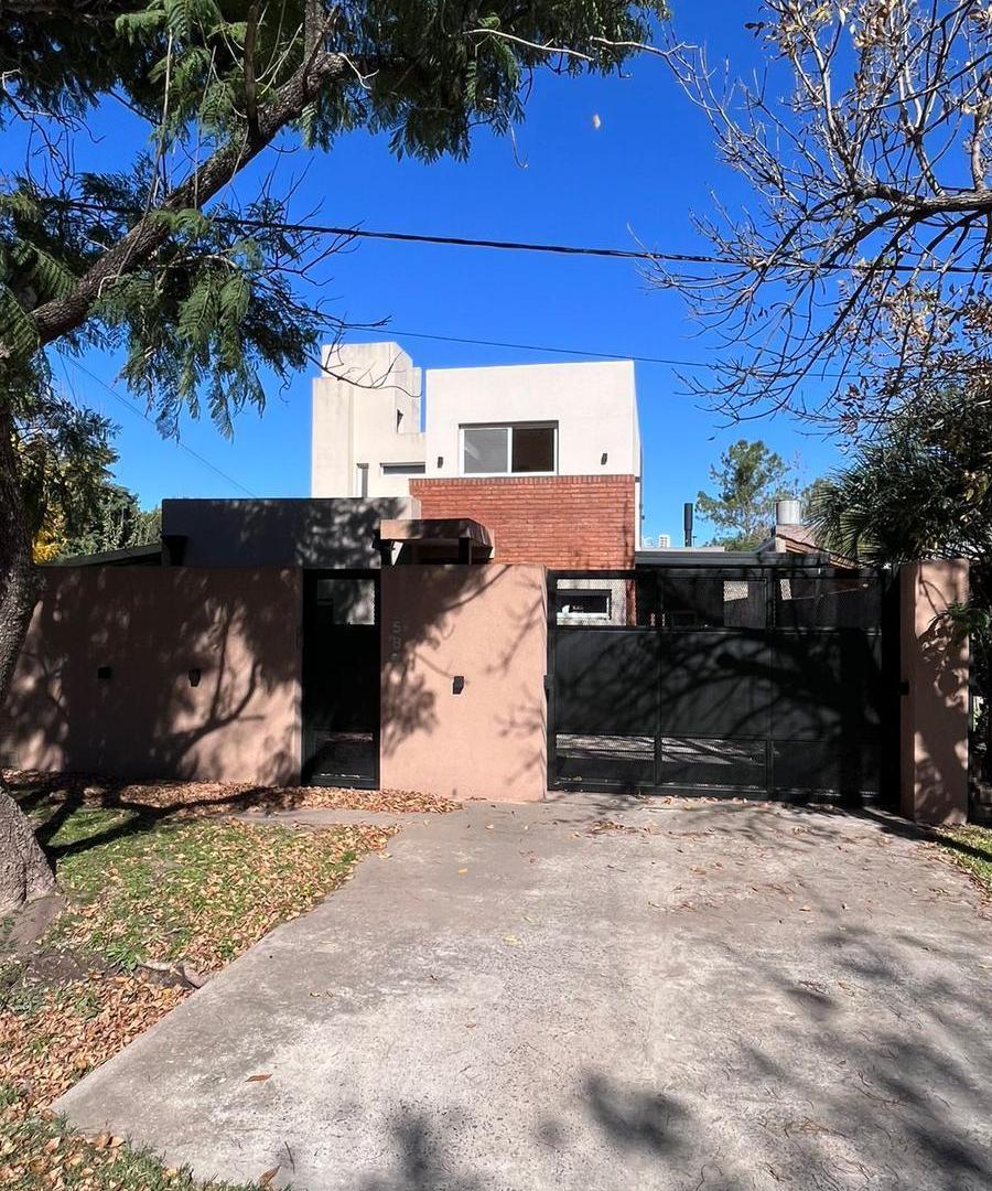 Casa en Villa Elvira