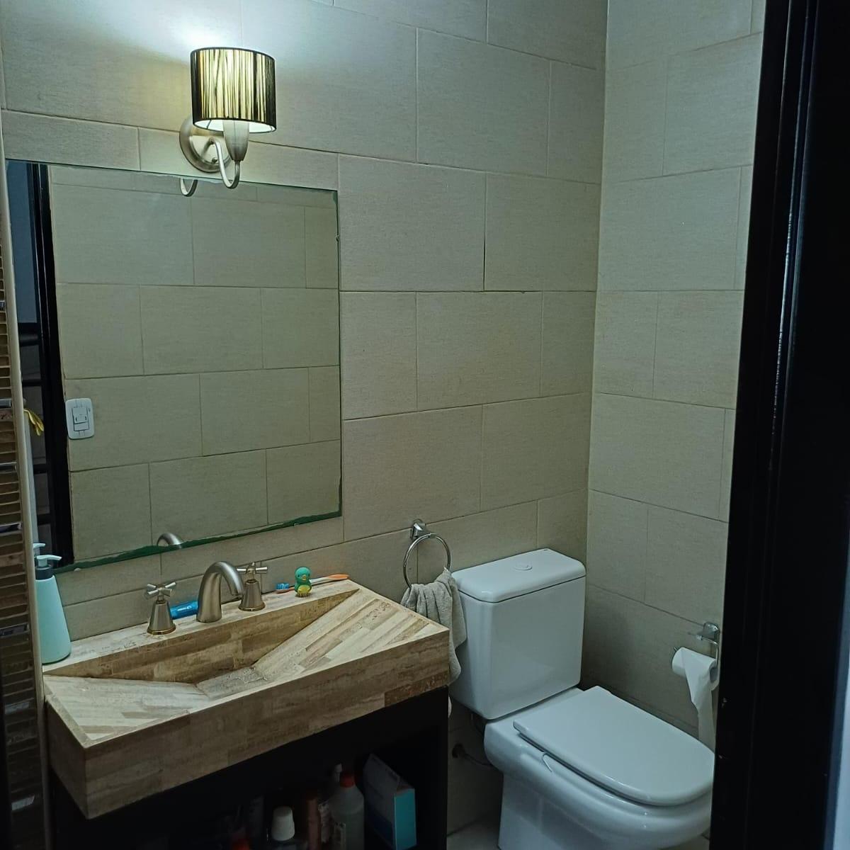 2 Amplísimas Unidades de Vivienda. Casa Para 2 Familias 4