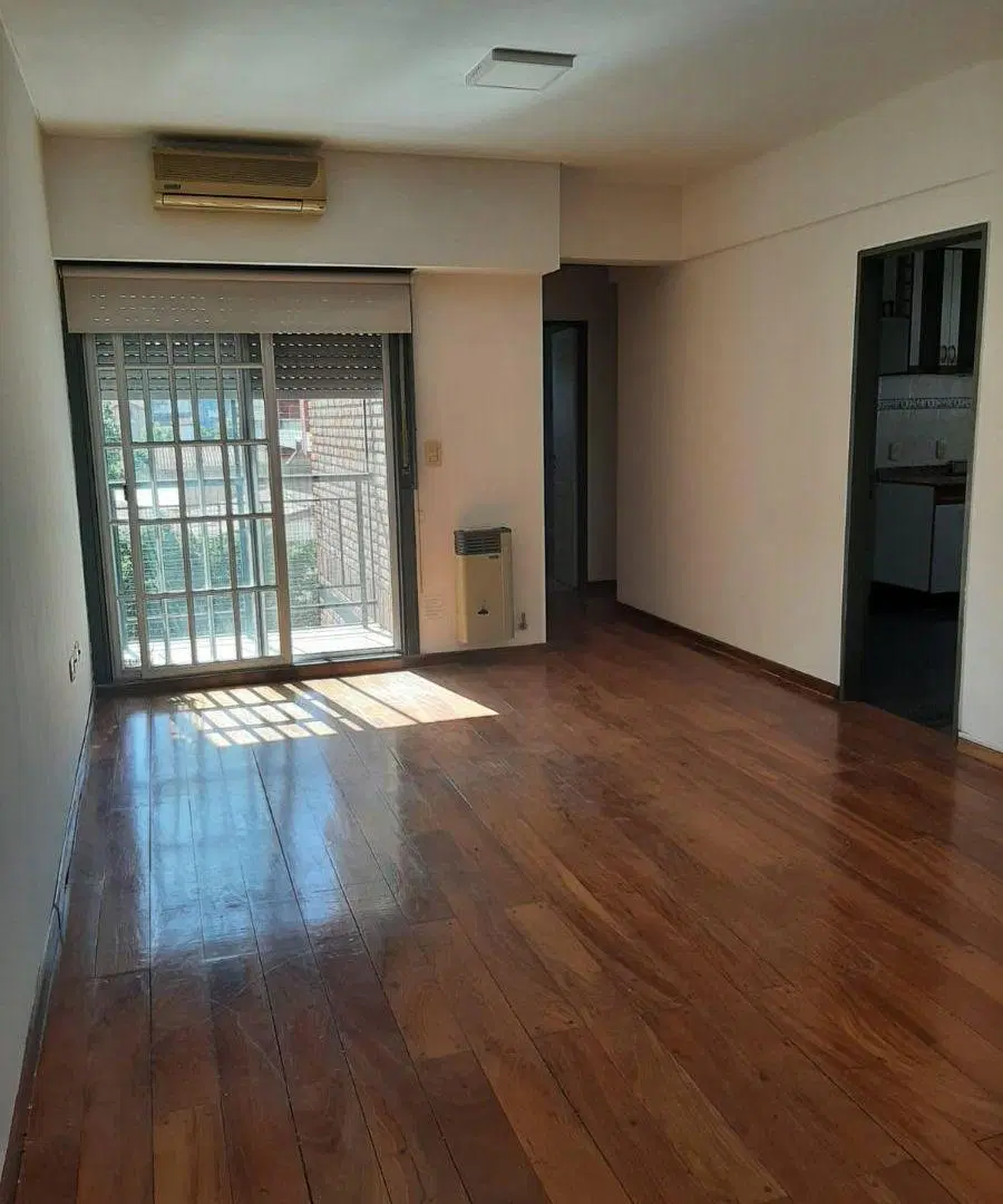 Departamento 2 ambientes c/cochera - Castelar Sur 3