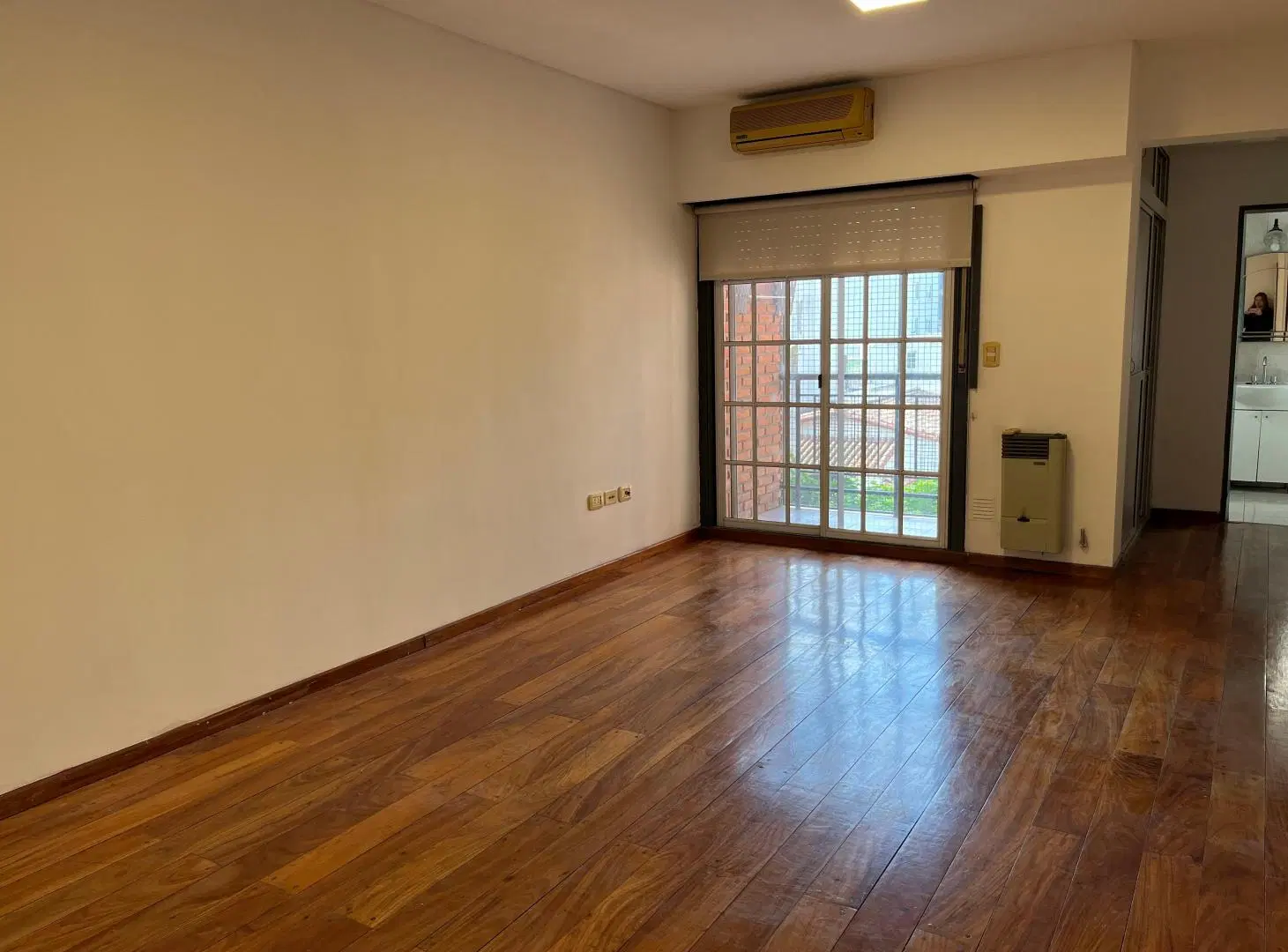 Departamento 2 ambientes c/cochera - Castelar Sur 8
