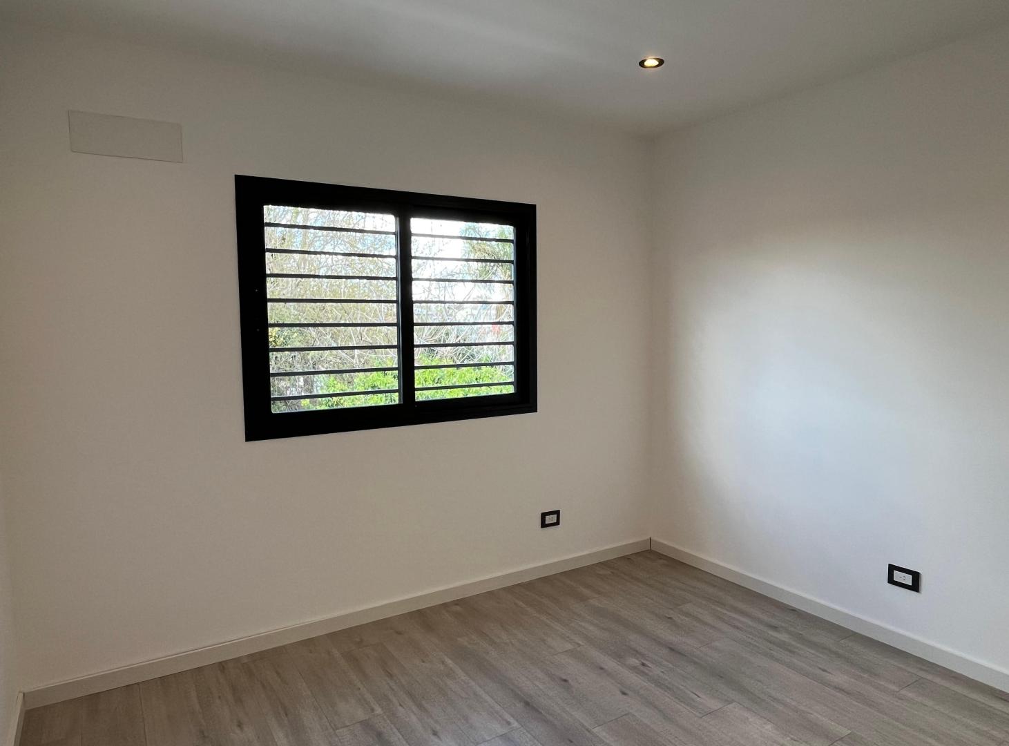 Foto de Dúplex 3 ambientes en Condominio c/Cochera - Ituzaingó Norte, imagen 5