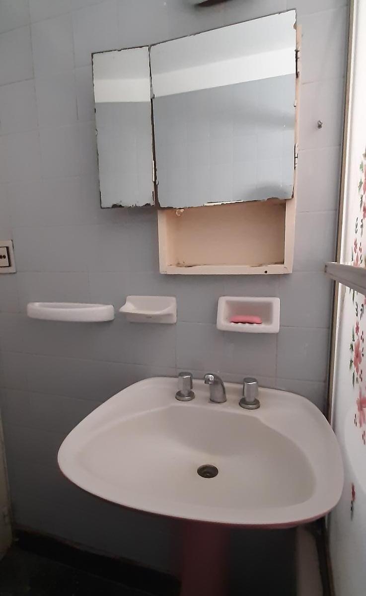 Departamento de 4 Ambientes en Pompeya 2