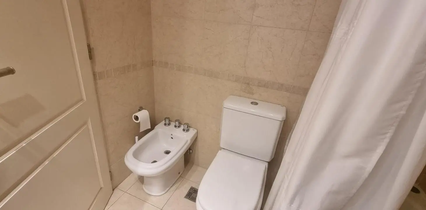 Departamento amueblado Precio paquete- Pileta- Seguridad 24 hs- Gym y Laundry- Apto Profesional 4