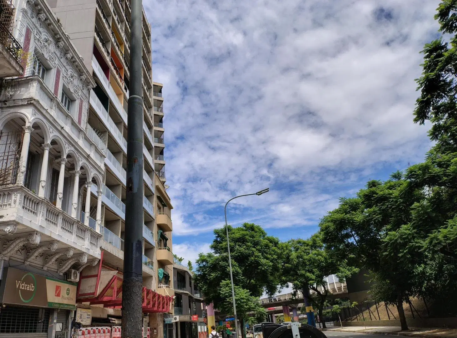 Monoambiente Edificio moderno totalmente equipado para renta permanente o temporaria. 5