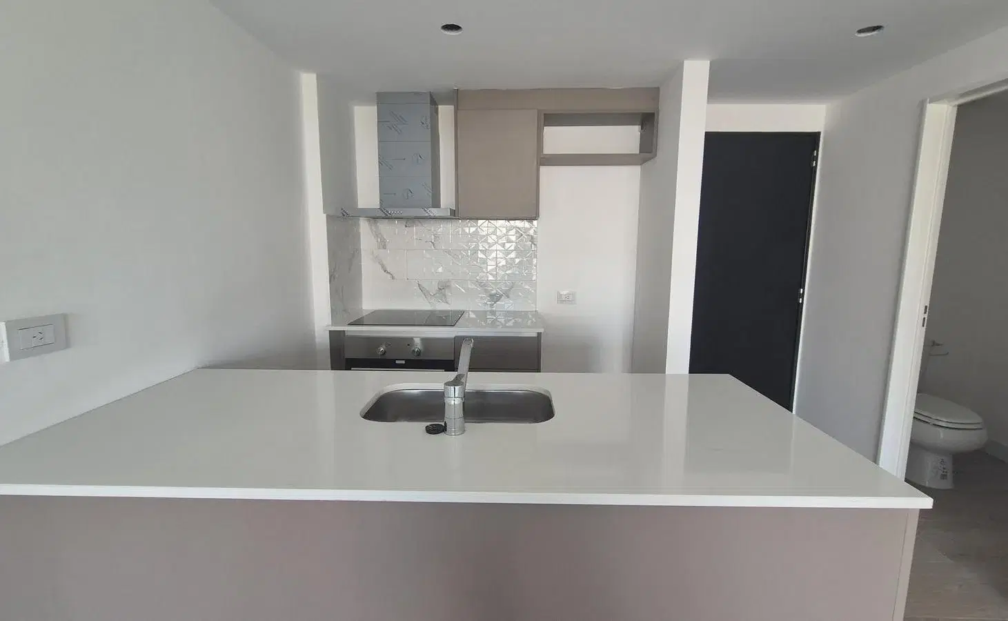 2 ambientes premium a estrenar Pileta, SUM, Parrilla, Gym, Seguridad a metros del Abasto! 5