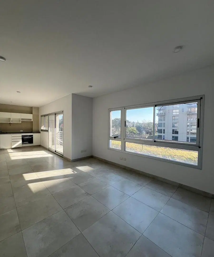 Monoambiente con cochera en Venta - Vicente López- vias 1
