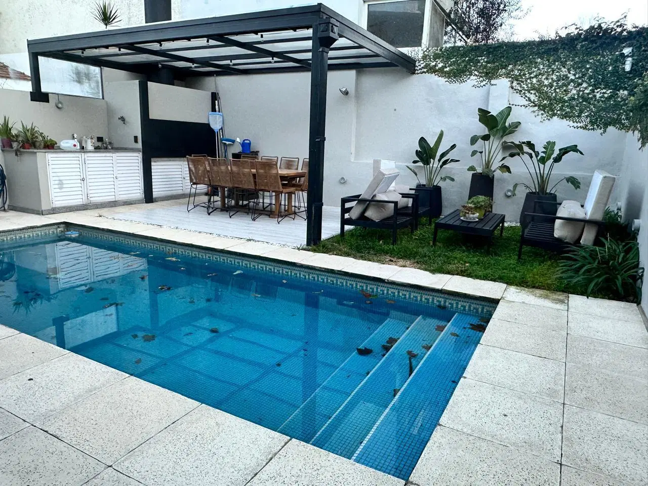 Casa a la venta en Acassuso Reciclada por completo 2