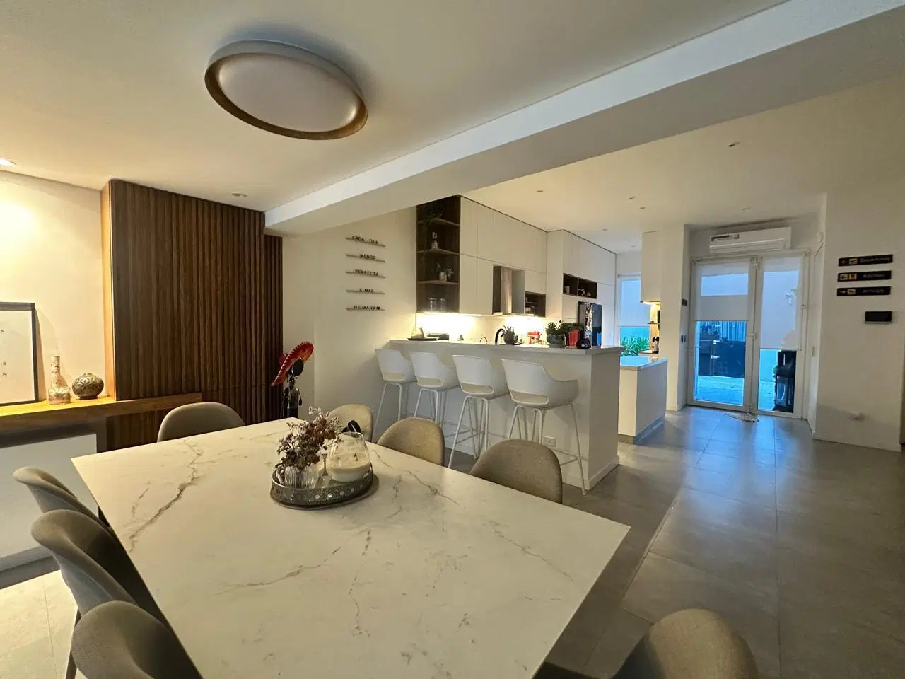Casa a la venta en Acassuso Reciclada por completo 1