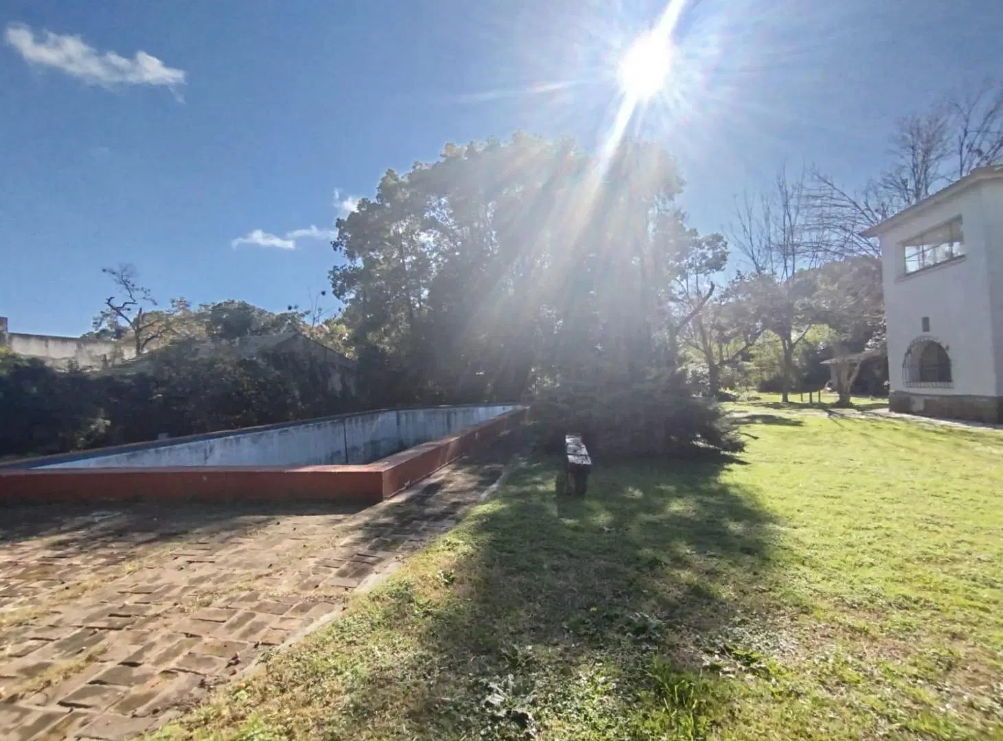 Casa Quinta en venta en la mejor zona de Moreno Centro 3