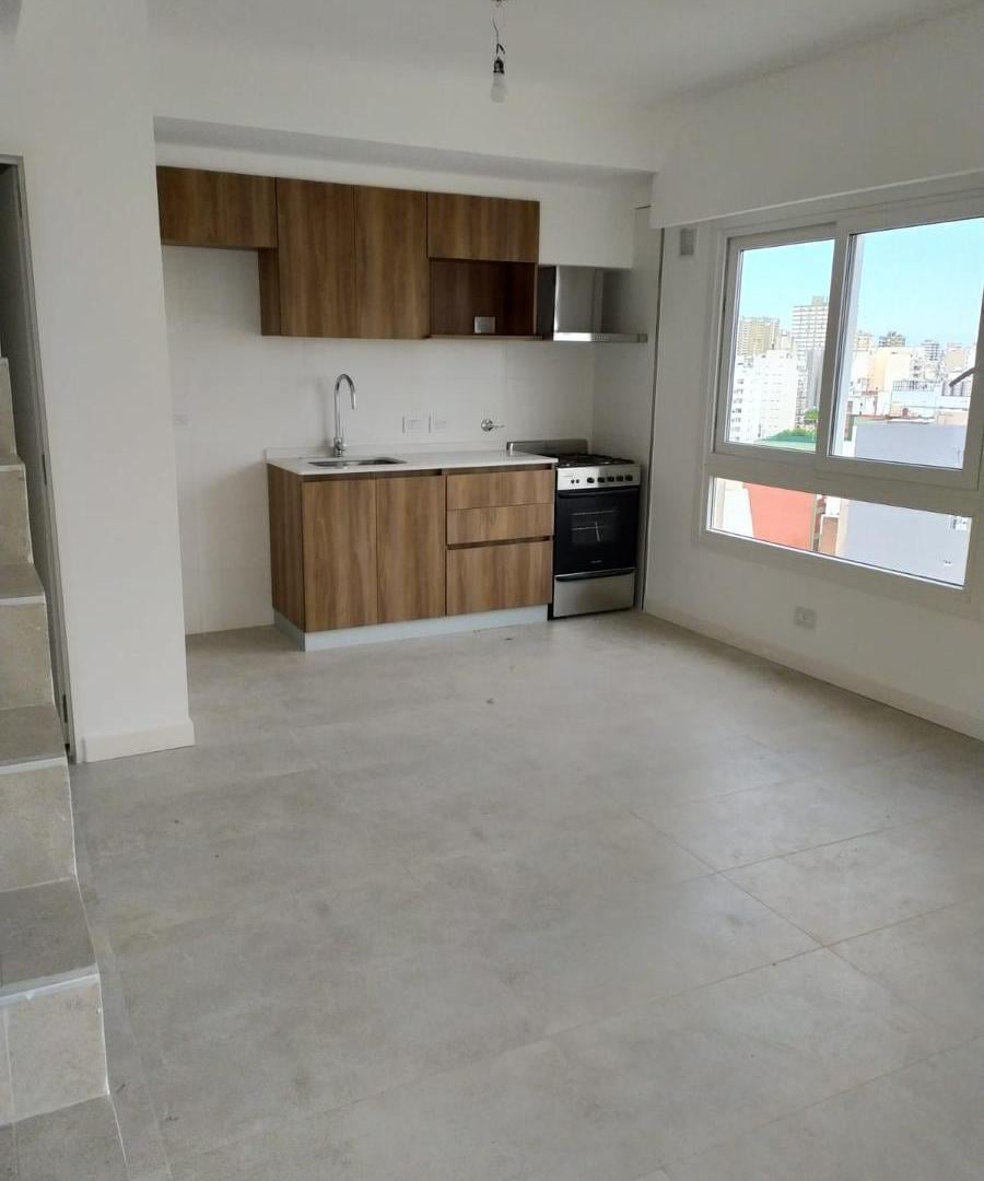 DUPLEX DE 2 AMBIENTES CON BALCÓN - VISTA PANORÁMICA!