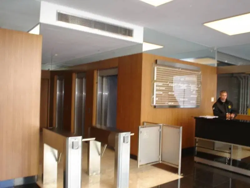 Oficina en Belgrano C 2