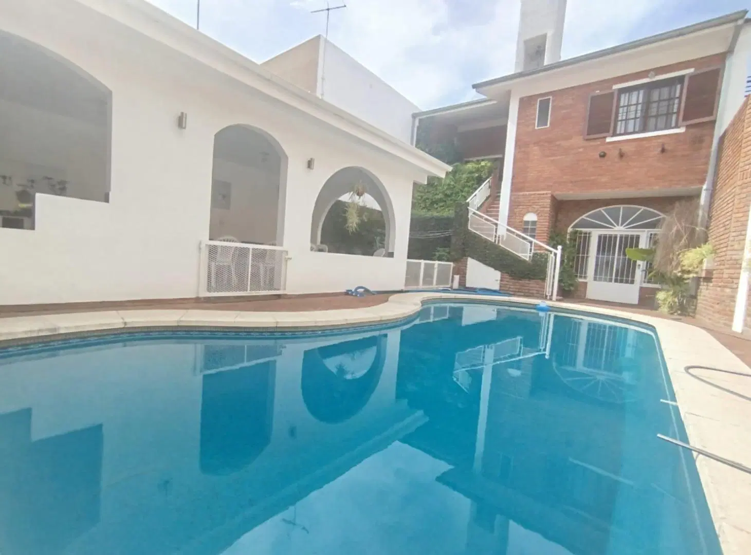 Gran Casa   Local en venta- OPORTUNIDAD- Villa Adelina 4