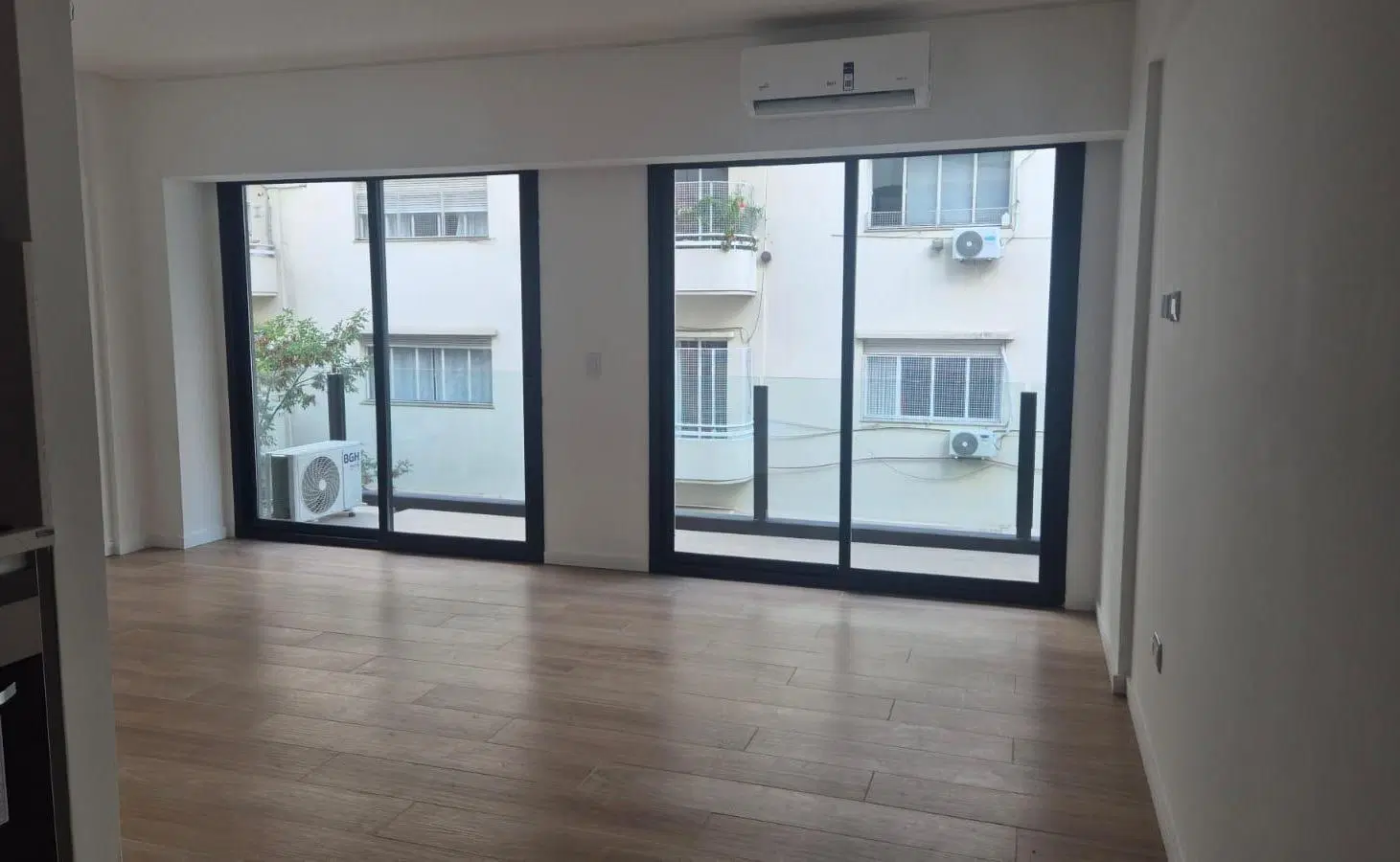 Recoleta Premium: Departamento exclusivo en Arenales y Pueyrredón! 2